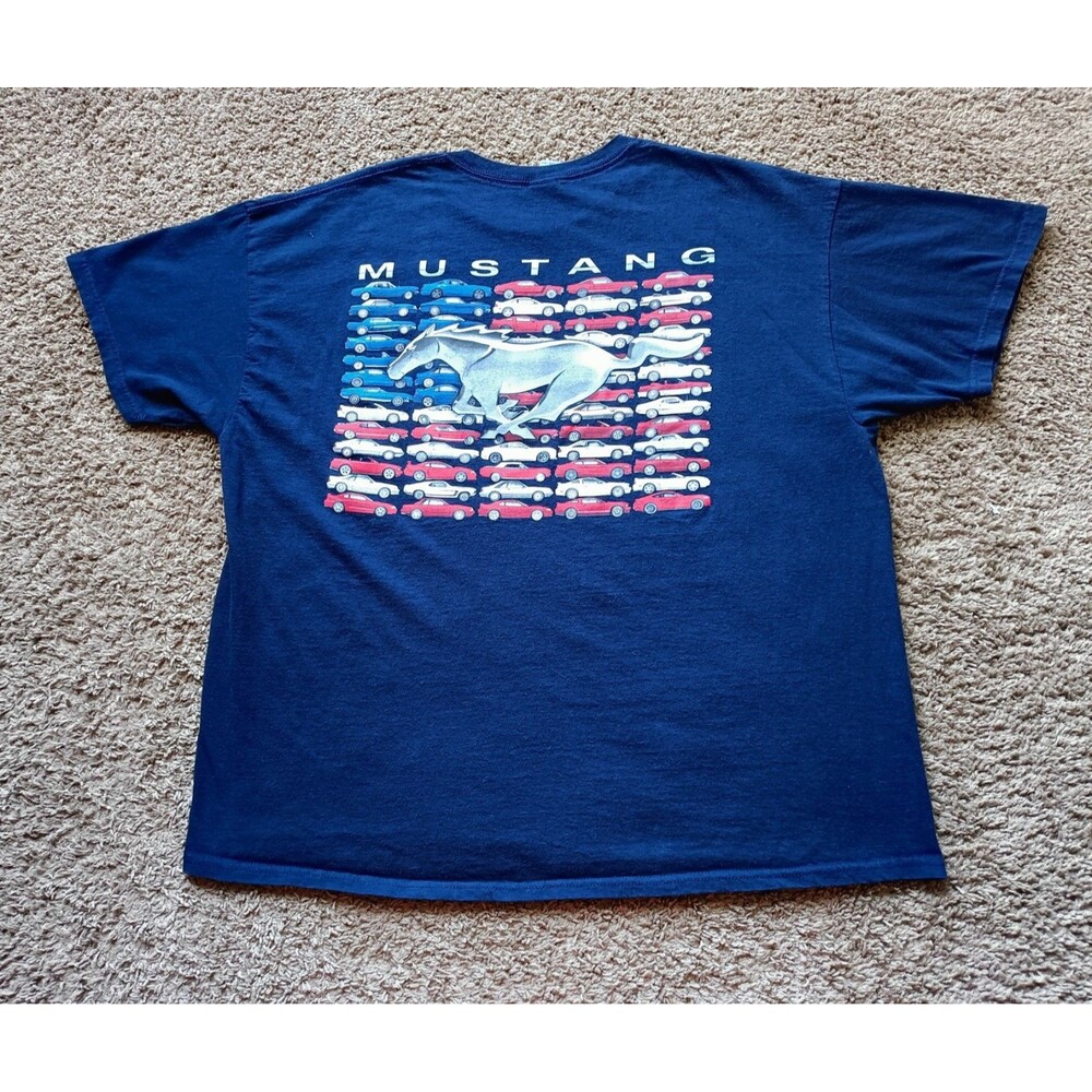 Ford Mustang Car Collection T-Shirt  Men's 2XL American Flag Graphic Shirt